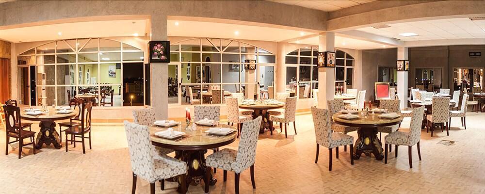 Royal Suites Hotel نواكشوط المظهر الخارجي الصورة