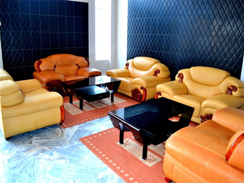 Royal Suites Hotel نواكشوط المظهر الخارجي الصورة