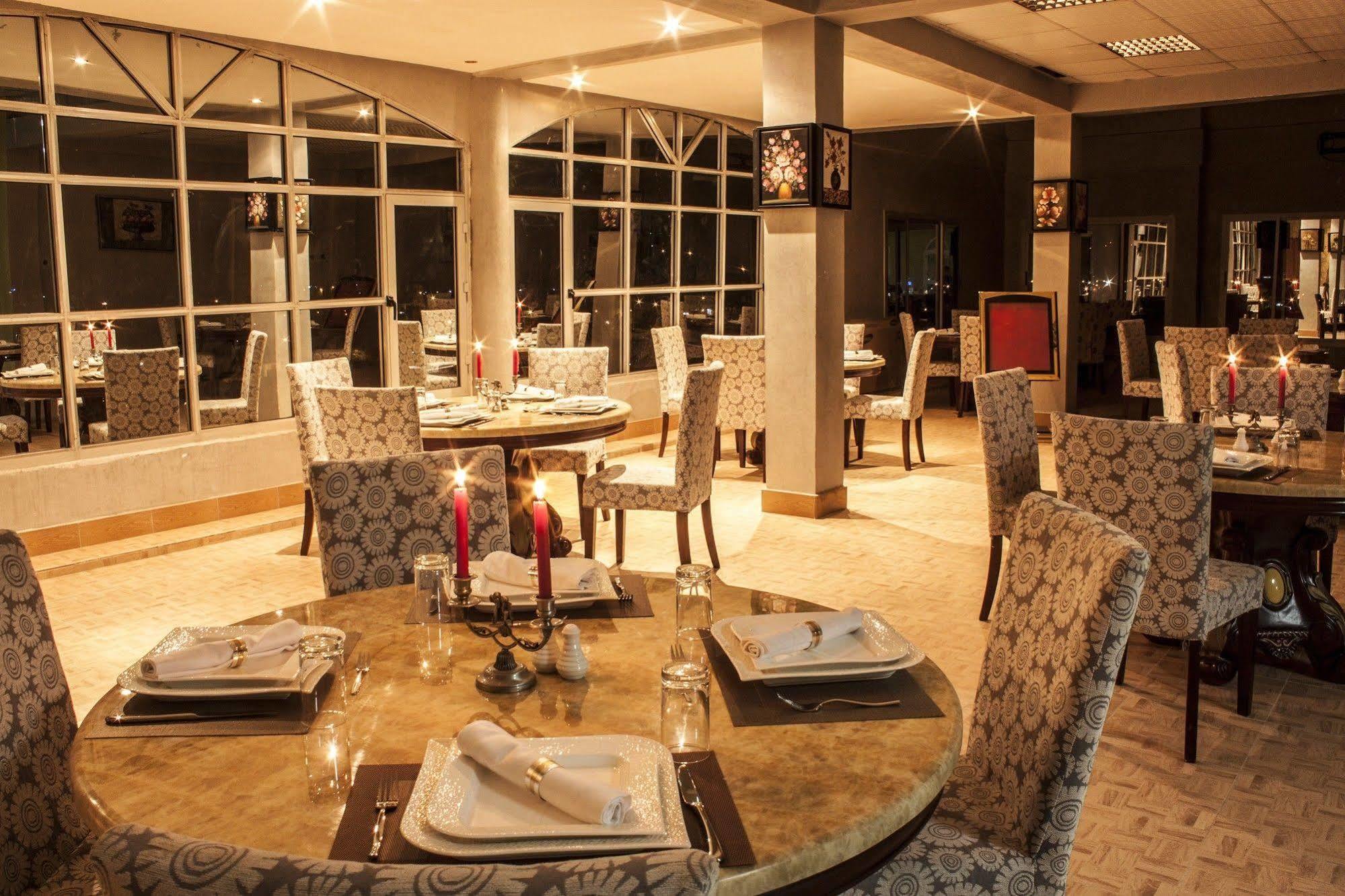 Royal Suites Hotel نواكشوط المظهر الخارجي الصورة